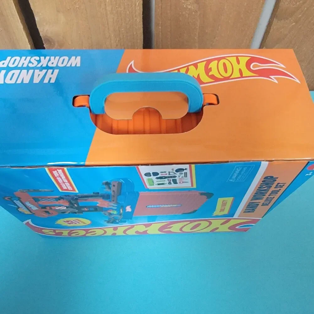 Hot Wheels 2025 Handy Workshop Deluxe Kids Tool Set Playset New 35 Pieces Incld